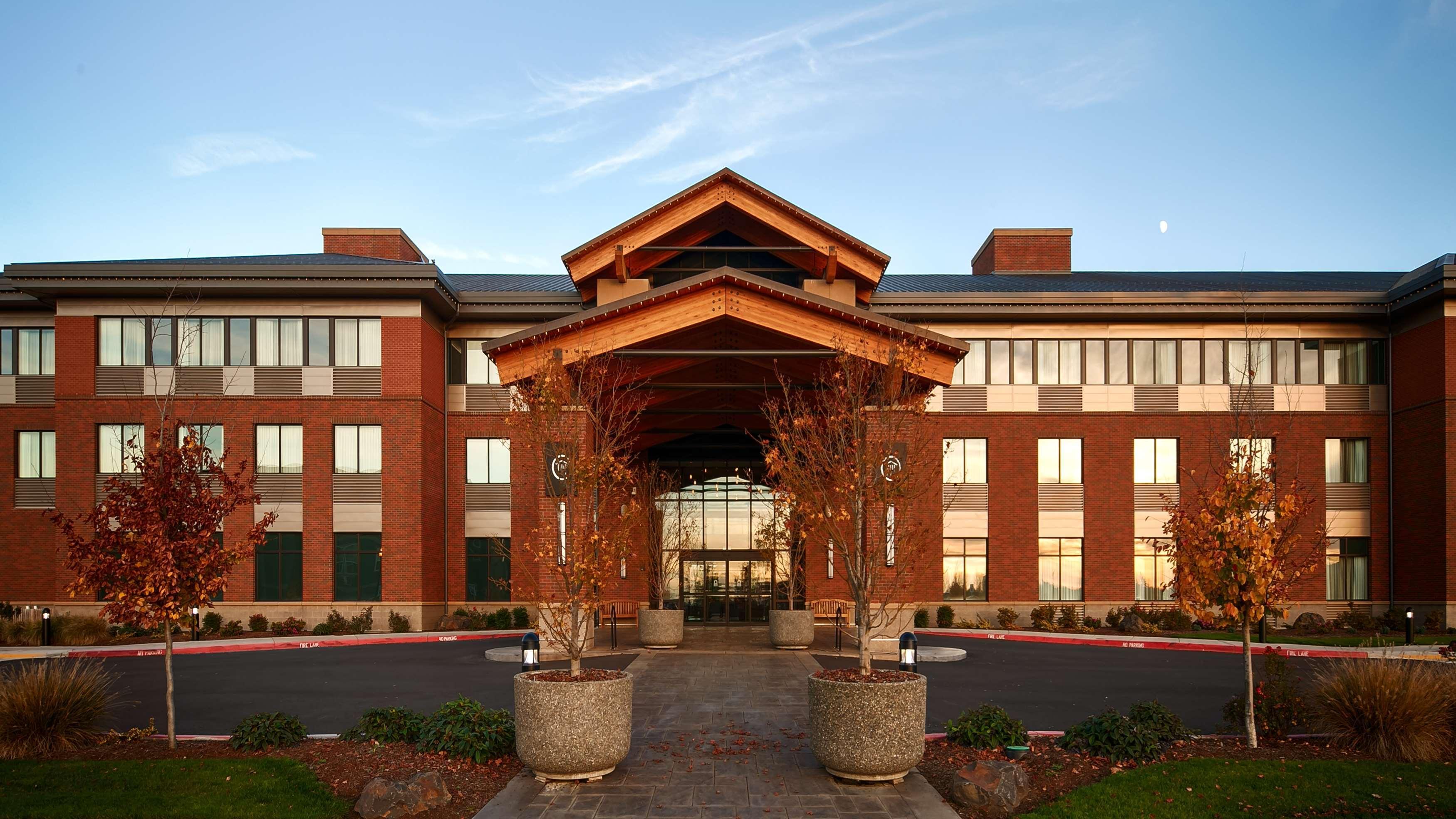 Best Western Premier Boulder Falls Inn Lebanon Εξωτερικό φωτογραφία