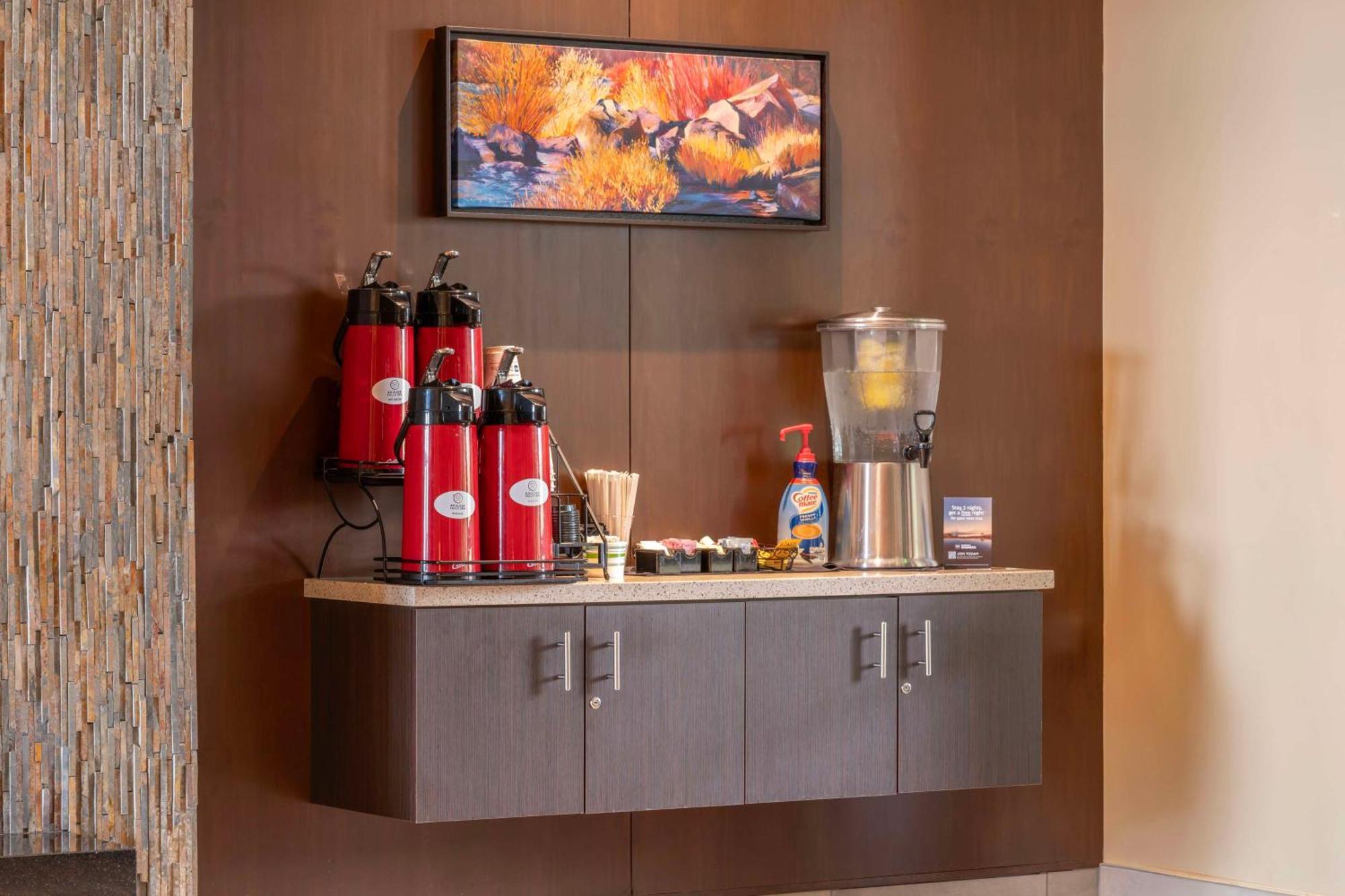 Best Western Premier Boulder Falls Inn Lebanon Εξωτερικό φωτογραφία